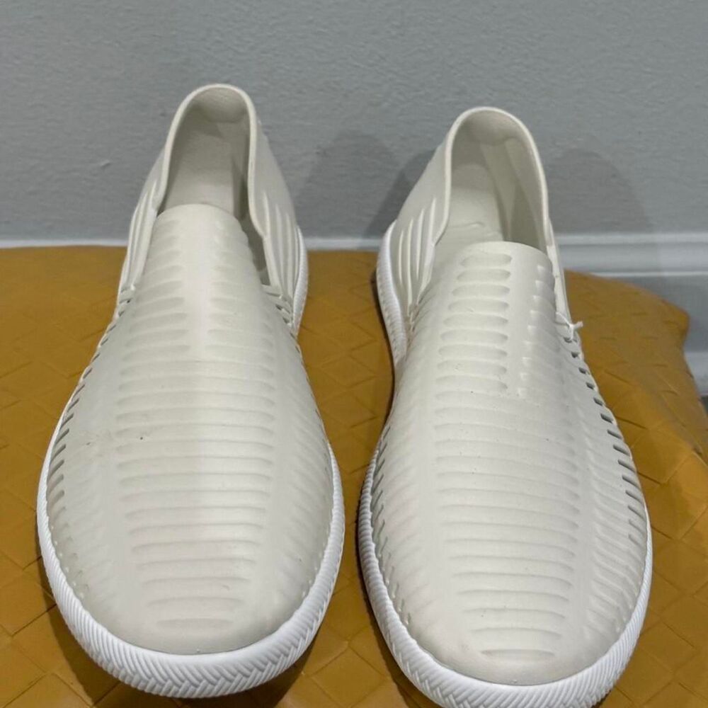 People Men's White and Cream Trainers